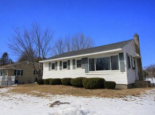 118 Farrington Parkway, Burlington, VT 05408