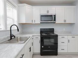 26 Gillis Rd, Portsmouth, VA 23702