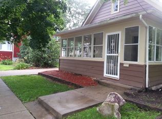 213 Franklin Blvd, Elgin, IL 60120