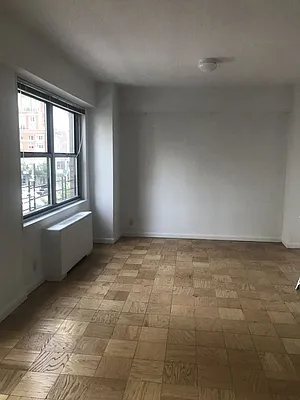 Rented by Carlyle Property Management | media 20