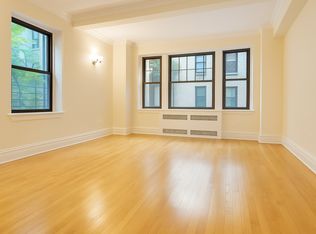 95 Christopher St APT 1A, New York, NY 10014