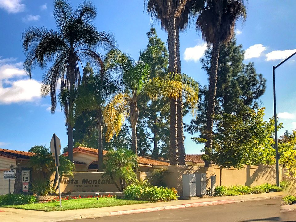 2nd image of 14955 Avenida Venusto Unit 5