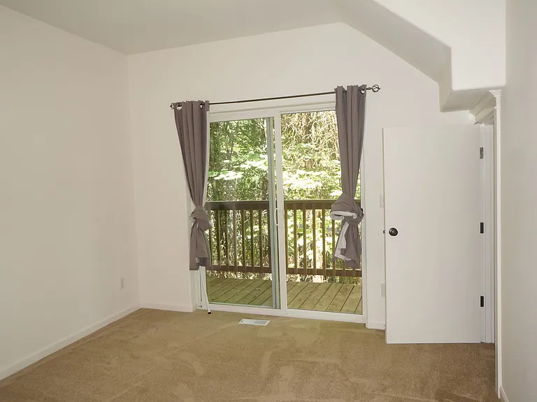 4932 SW Slavin Rd — Photo 23