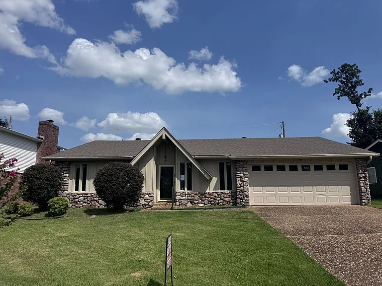 1115 Briar Creek Rd — Photo 89