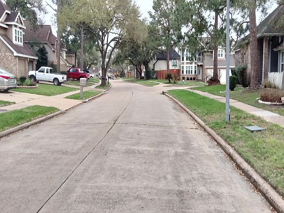 5th image of 4754 Green Trail Dr