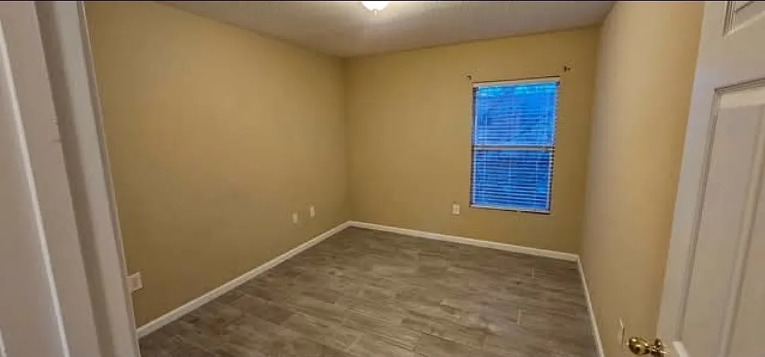 2 bed, 1118 sqft, $1,500 — Photo 3