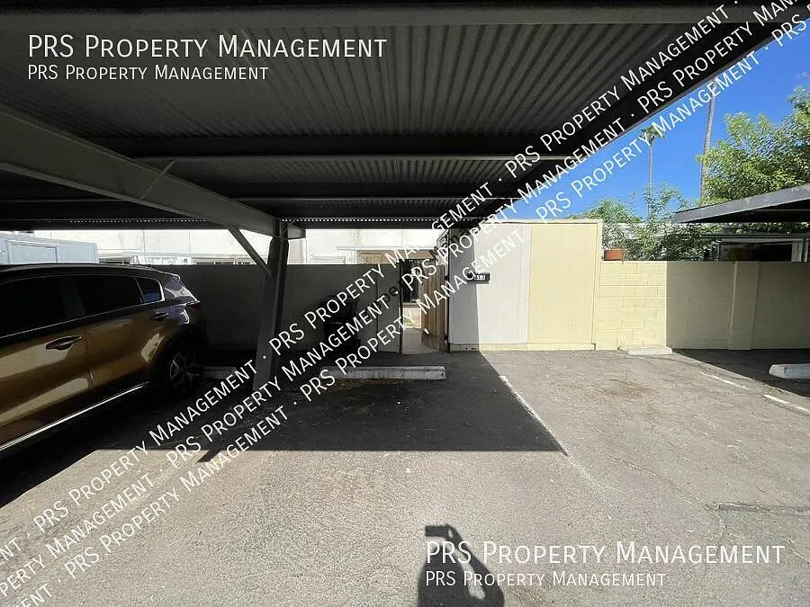 2 Story Mesa Town home Now Showing — Photo 2