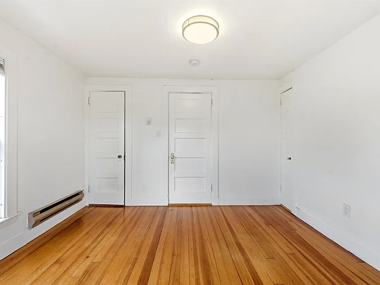 49 Brimmer St #9 — Photo 11