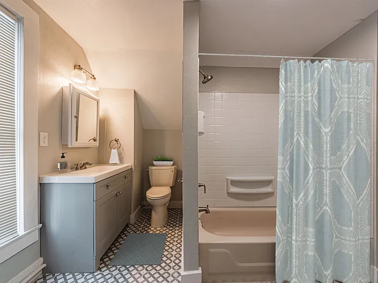 738 E Cimarron St — Photo 30