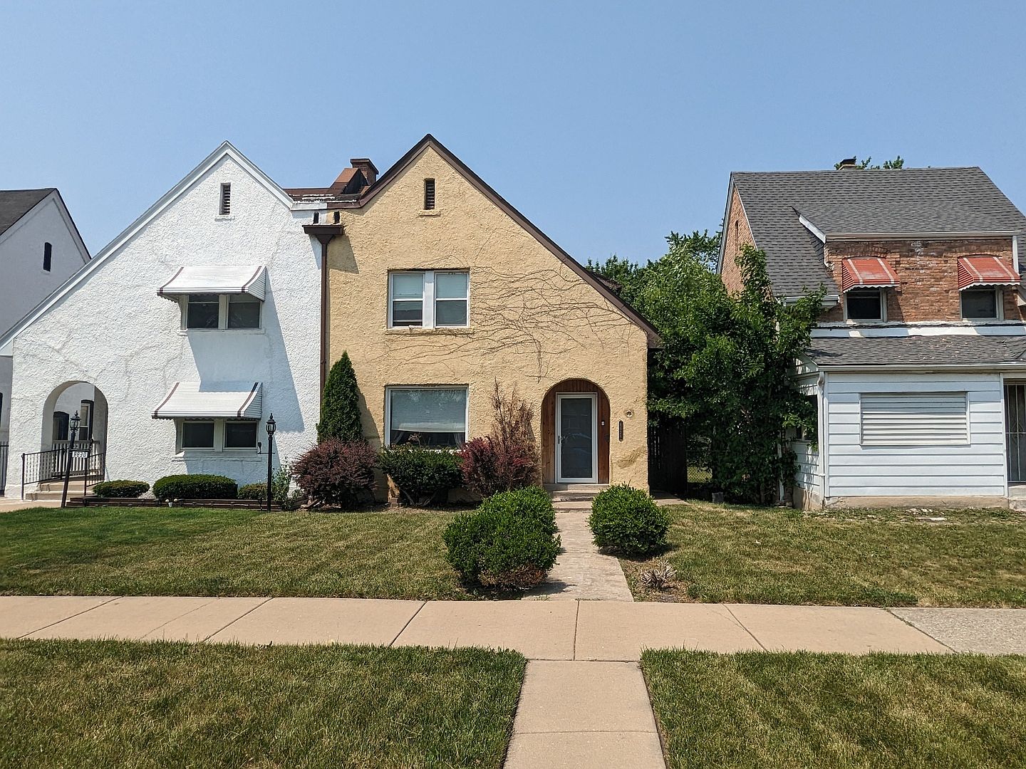 8828 S Indiana Ave, Chicago, IL 60619 Zillow