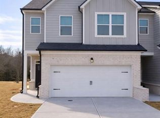 594 Madison St #100, Commerce, GA 30529