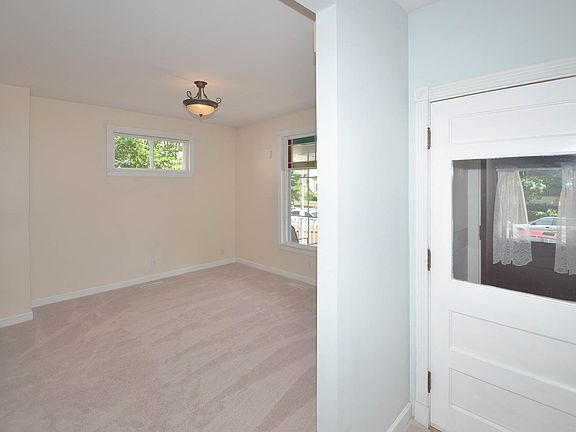 4th image of 849 Hague Ave