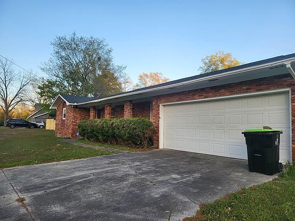 2nd image of 412 Gawin Dr
