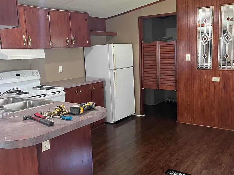 8301 Wild Rose Dr #9 — Photo 6