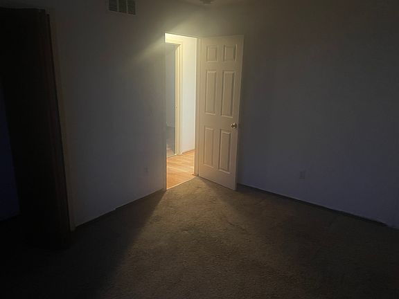 4th image of 20300 Voiland St