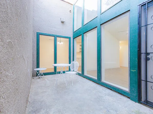 5965 E Shields Ave Unit 111, Fresno, CA 93727