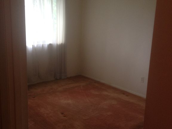 3rd image of 8820 Santa Bella Dr