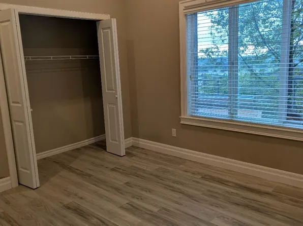 2248 Kaptey Ave, Coquitlam, BC V3K 6C8