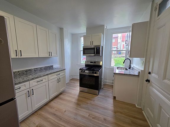 2nd image of 1936 Lowrie St