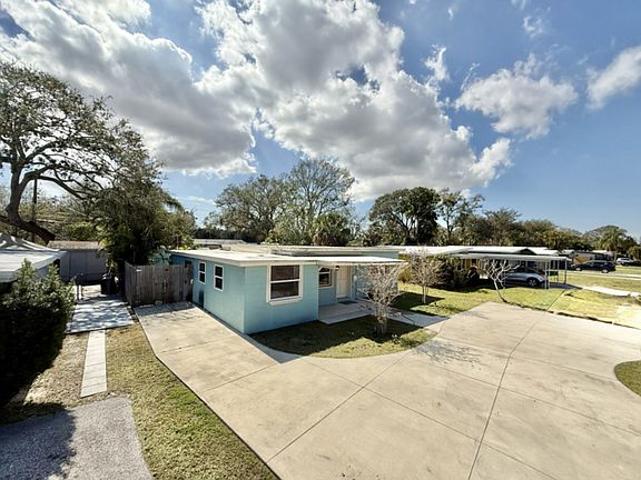 4th image of 1246 54th Ave N
