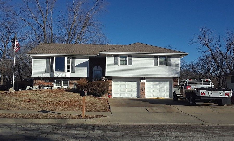 1st image of 1718 Ottawa St