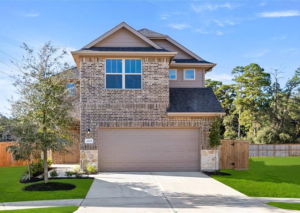 21935 Oron Maple Way