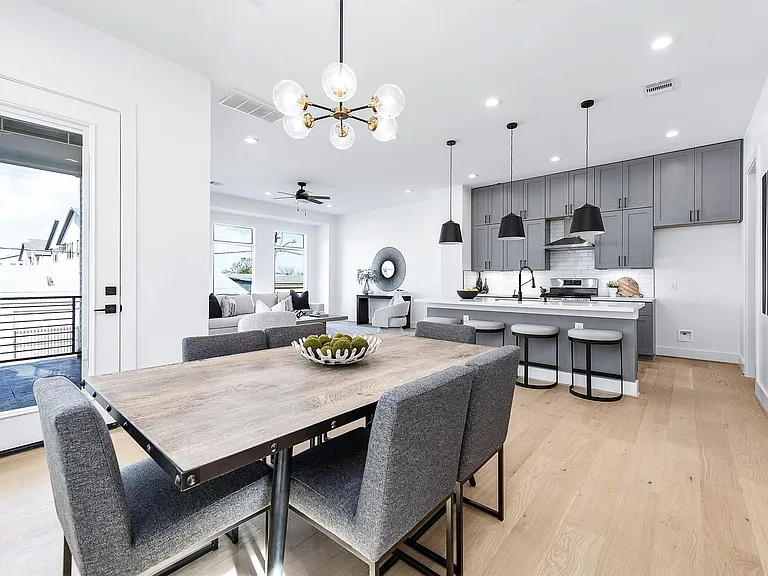 3805 Coyle St — Photo 15