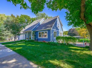 201 Greeley St N, Stillwater, MN 55082