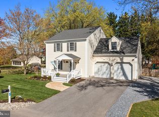734 Dogwood Ln, Annapolis, MD 21409