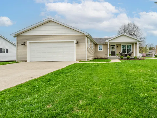 9038 2nd St, Baroda, MI 49101