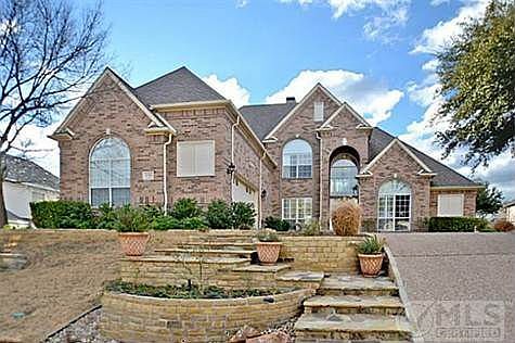 1st image of 6704 Columbine Way