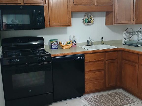 4th image of 29130 Tessmer Ct