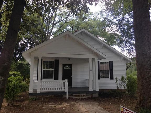 3rd image of 908 Stewart Ave