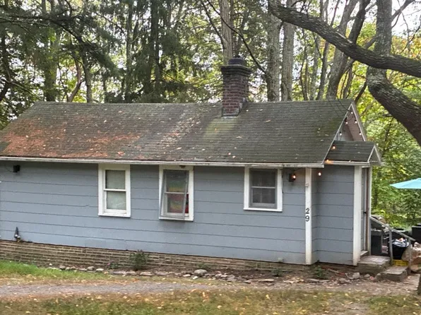 29 Hammerhead Trl, Wurtsboro, NY 12790