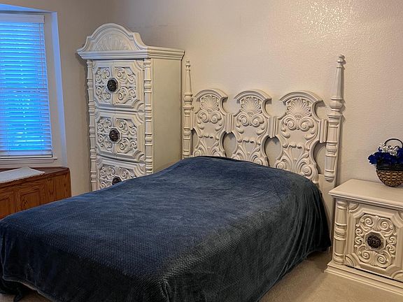 3rd image of 66 Park Vista Cir