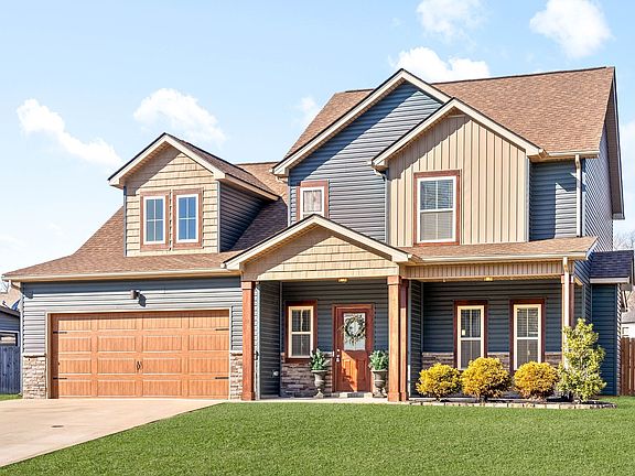 3rd image of 205 Towes Ln