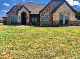 168 Spring Meadow Dr, Springtown, TX 76082