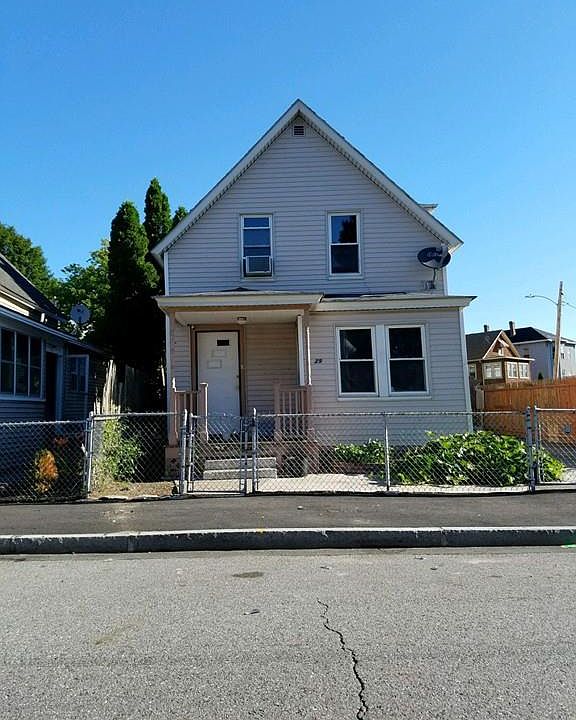 2nd image of 126 Southgate St