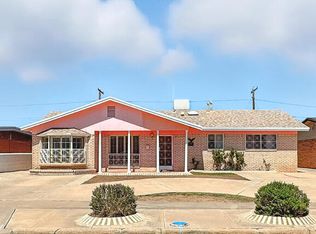 7133 Lemon Tree Ln, El Paso, TX 79915