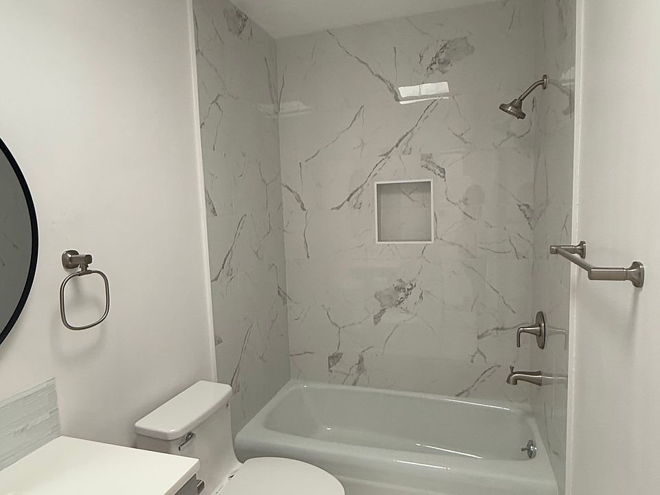 Fully renovated bathroom