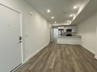 709 N 44th St #2, Philadelphia, PA 19104