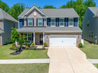 17228 River Race Dr, Huntersville, NC 28078