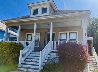 19 Saucier St, Acushnet, MA 02743