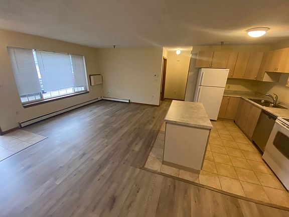 4th image of 1269 Taylor St APT 2