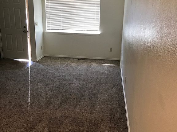 5th image of 1207 S Ivy St APT 32