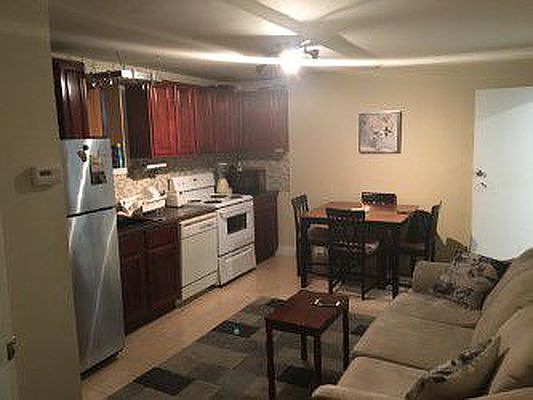 4th image of 3807 Greystone Ave