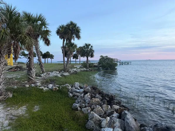 Airport Rd, Cedar Key, FL 32625