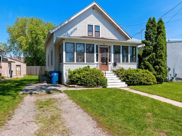 606 W 4th Ave, Oshkosh, WI 54902