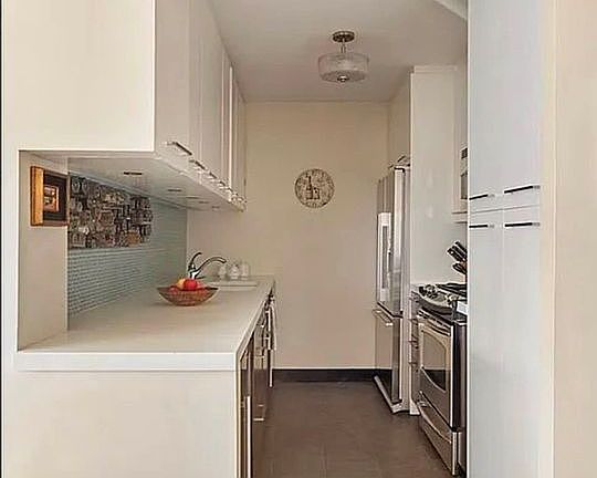 3rd image of 1441 3rd Ave APT 14A
