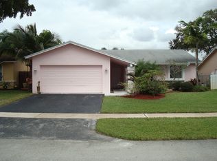 10741 NW 21st St, Sunrise, FL 33322